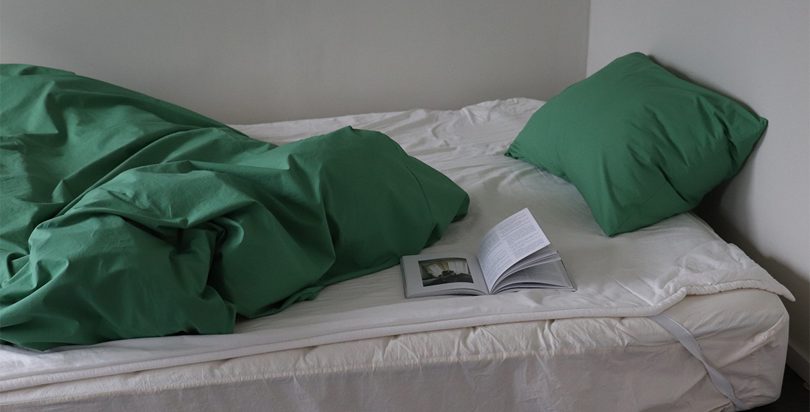 Green cotton bedding