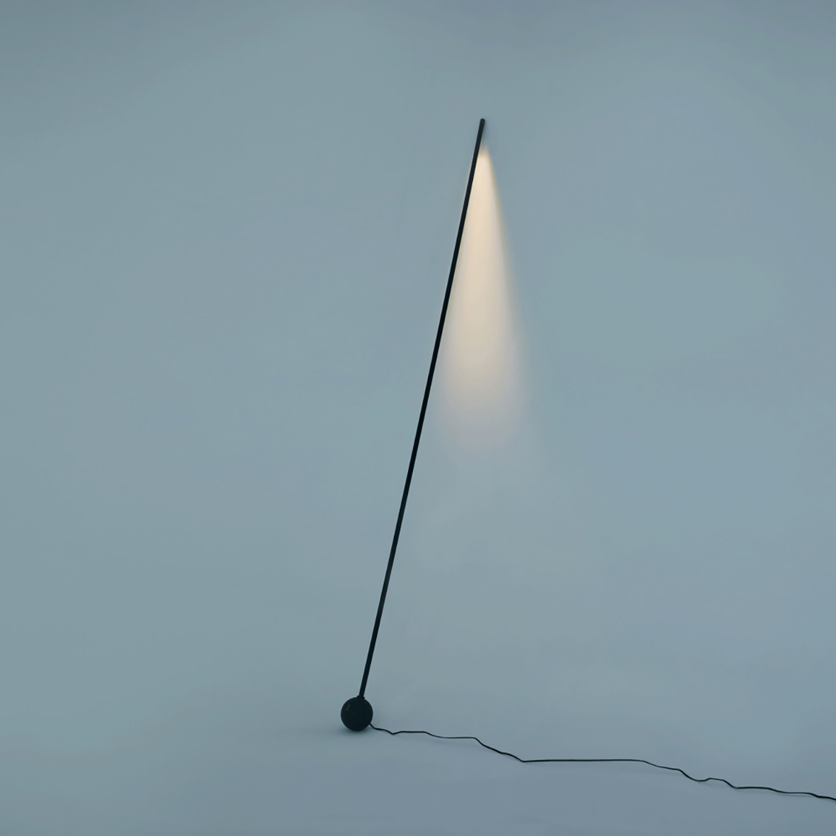 Oblique Floor Stand Lighting 001-02