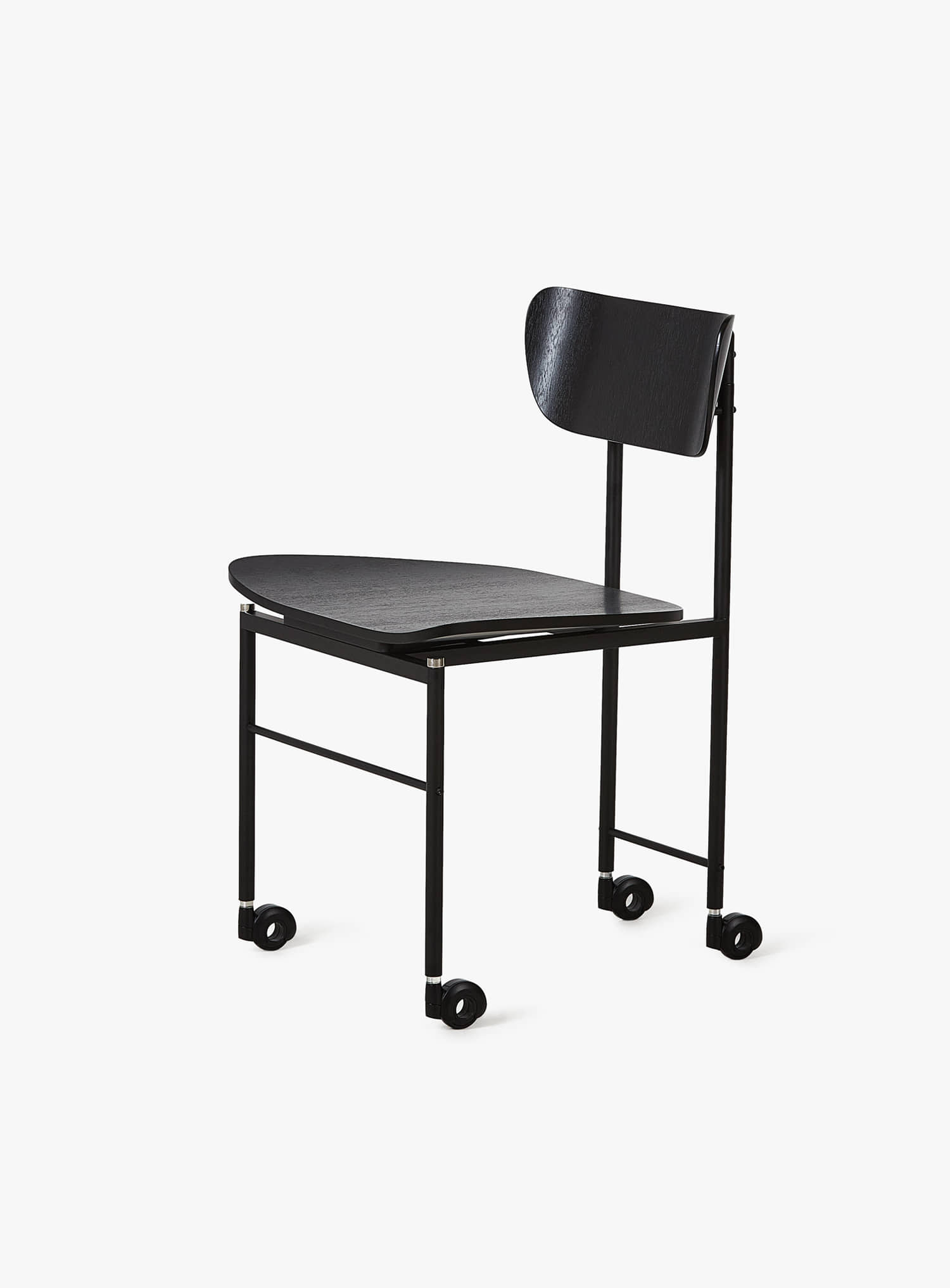 아르타1980 - 25Pi Chair in the black