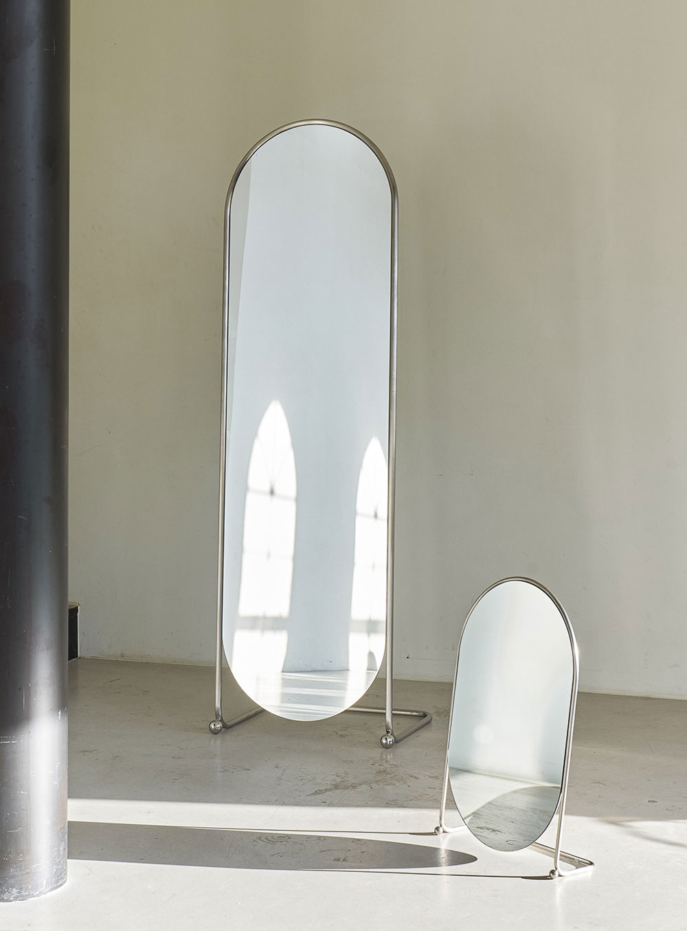 오블리크테이블 - My Kinda Mirror - Large